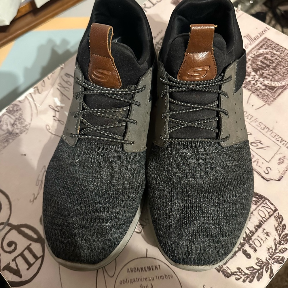 Skechers Men's Black and Brown Sneakers